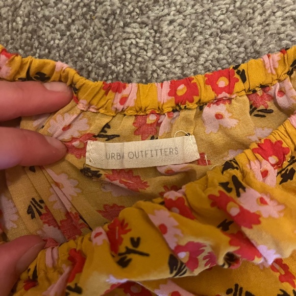 Urban outfitters romper - Picture 2 of 4